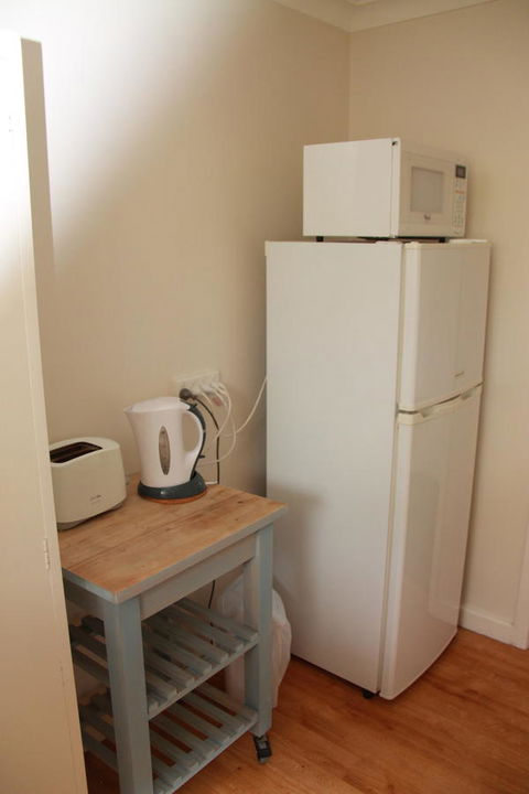 Malibu Apartments - Perth - Accommodation Search 9