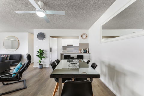 Laman Lodge, Unit 2, 15 Laman Street - Accommodation Search 5