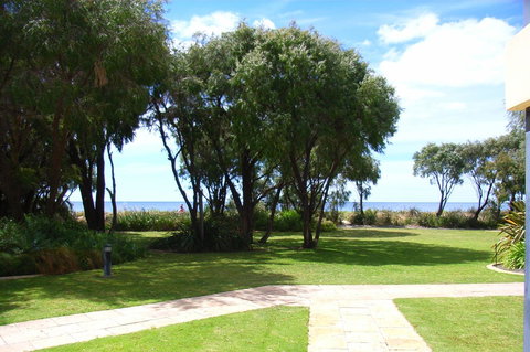 Cape View Beach Resort - Accommodation Search 43