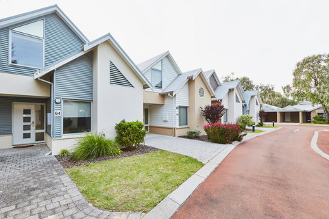 Cape View Beach Resort - Accommodation Search 3