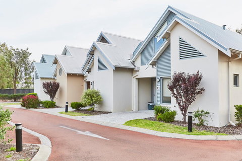 Cape View Beach Resort - Accommodation Search 4