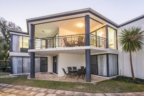 Cape View Beach Resort - Accommodation Search 26