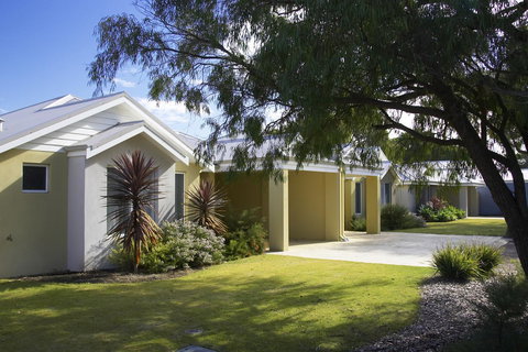 Cape View Beach Resort - Accommodation Search 30