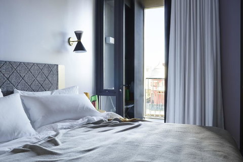 Alex Hotel - Accommodation Search 21