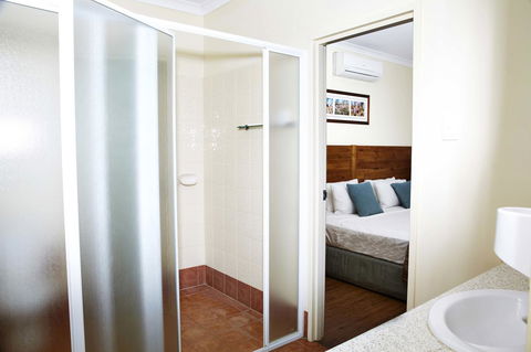 Kimberley Hotel - Accommodation Search 7