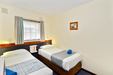 Dolphin Lodge Albany - Self Contained Apartments At Middleton Beach - Accommodation Search 7