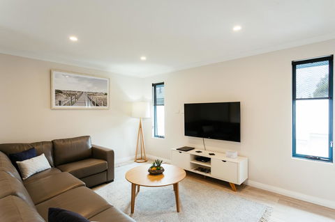 Dolphin Lodge Albany - Self Contained Apartments At Middleton Beach - Accommodation Search 40