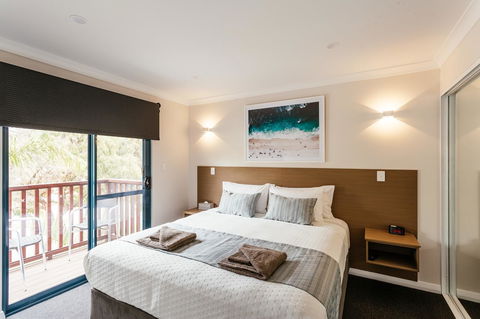 Dolphin Lodge Albany - Self Contained Apartments At Middleton Beach - Accommodation Search 38