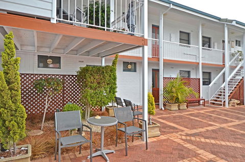 Dolphin Lodge Albany - Self Contained Apartments At Middleton Beach - Accommodation Search 20