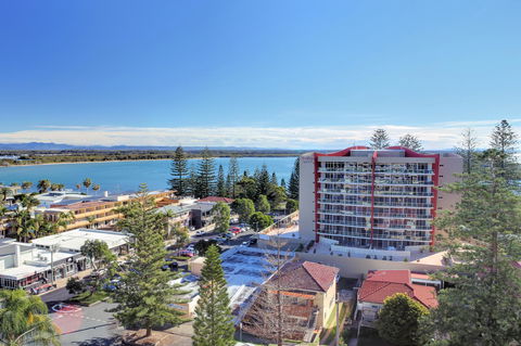 Northpoint Apartments - Accommodation Search 16