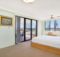 Darling Harbor Apartment - Accommodation Search