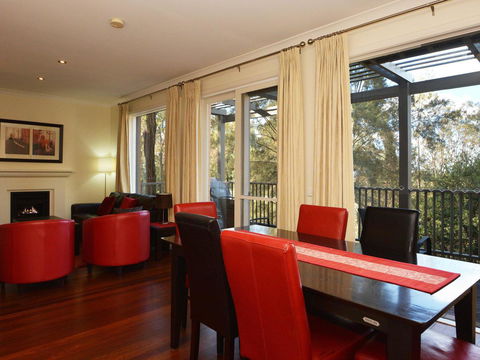 Villa Executive 2br Cypress DS Located Within Cypress Lakes Resort - Accommodation Search 7