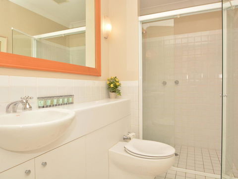 Villa Executive 2br Cypress DS Located Within Cypress Lakes Resort - Accommodation Search 11