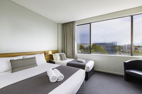 Metro Hotel Miranda - Accommodation Search 19