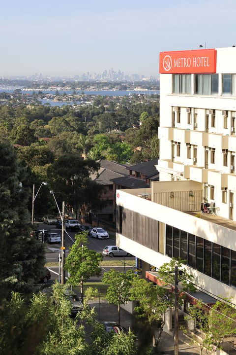Metro Hotel Miranda - Accommodation Search 20