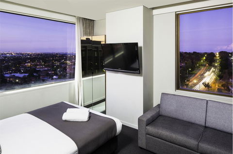 Metro Hotel Miranda - Accommodation Search 4