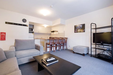 Lantern 1 Bedroom Balcony With Panoramic View - Accommodation Search 24