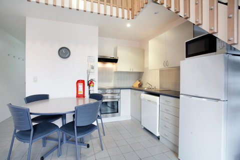 Lantern 1 Bedroom Balcony With Panoramic View - Accommodation Search 17