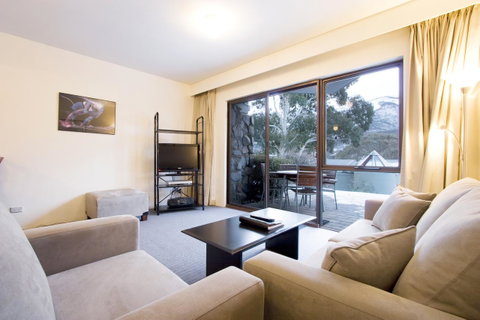 Lantern 1 Bedroom Balcony With Panoramic View - Accommodation Search 25