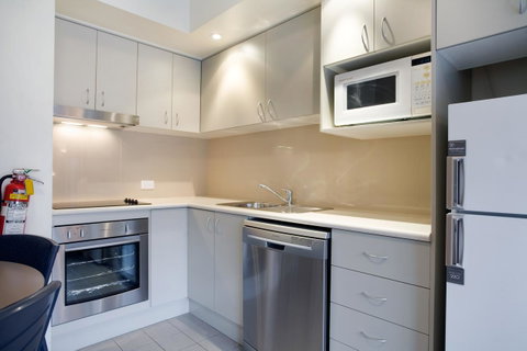 Lantern 1 Bedroom Balcony With Panoramic View - Accommodation Search 22