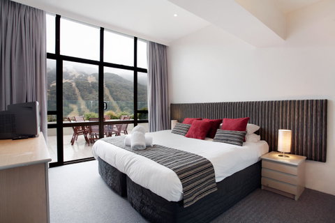 Lantern 1 Bedroom Balcony With Panoramic View - Accommodation Search 10