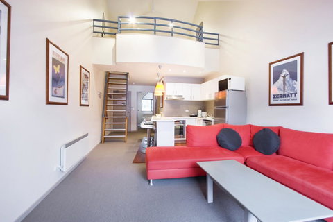 Lantern 1 Bedroom Balcony With Panoramic View - Accommodation Search 21