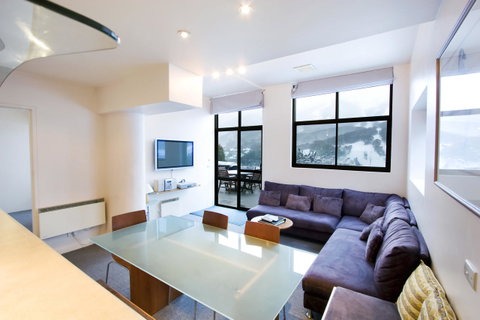 Lantern 1 Bedroom Balcony With Panoramic View - Accommodation Search 14