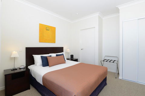 Macquarie Waters Boutique Apartment Hotel - Accommodation Search 12