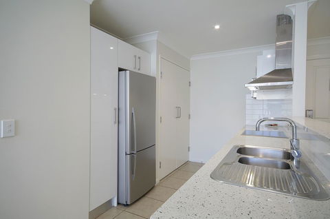 Macquarie Waters Boutique Apartment Hotel - Accommodation Search 23