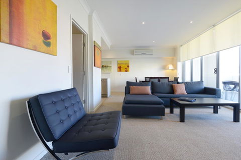 Macquarie Waters Boutique Apartment Hotel - Accommodation Search 11