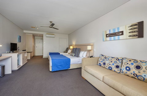 Waves Byron Bay - Accommodation Search 24