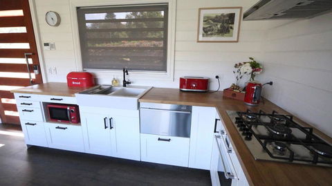 Amaroo Valley Springs - Accommodation Search 26