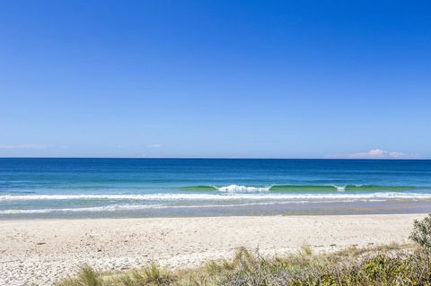Beachfront 2 - Accommodation Search 2