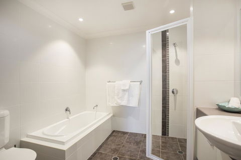 Beachfront 2 - Accommodation Search 14