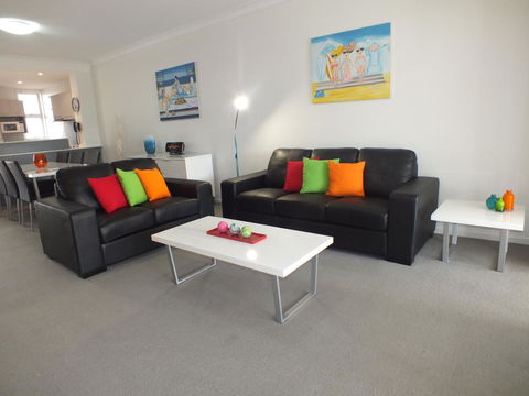 Pacific Marina Apartments - Accommodation Search 4