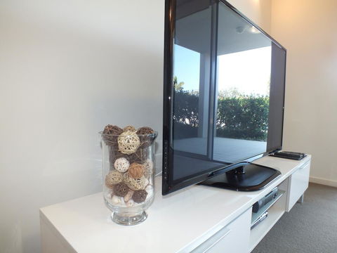 Pacific Marina Apartments - Accommodation Search 38