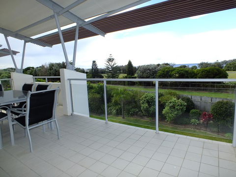 Pacific Marina Apartments - Accommodation Search 17