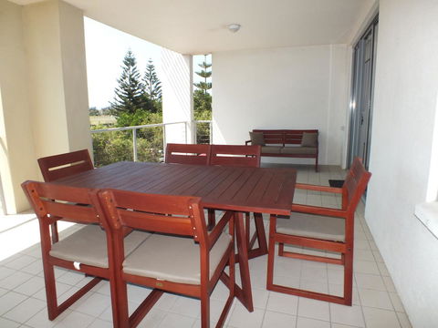 Pacific Marina Apartments - Accommodation Search 26