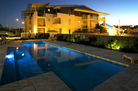 Pacific Marina Apartments - Accommodation Search 3