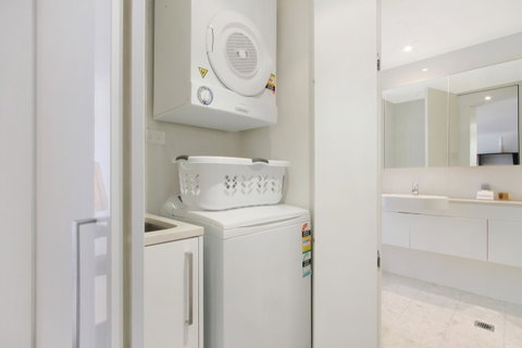 Lakefront 116 Kingston ACT - Accommodation Search 20