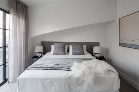 Wentworth Park Apartments - Accommodation Search 37