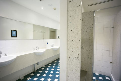 YHA Sydney Central - Accommodation Search 18