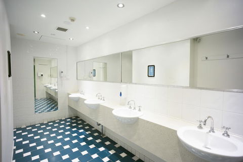 YHA Sydney Central - Accommodation Search 17