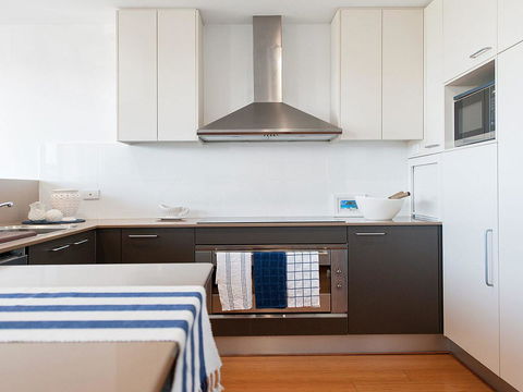 Blue View @ Fingal Bay - Accommodation Search 15
