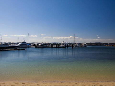 Oaks Nelson Bay Lure Suites - Accommodation Search 3