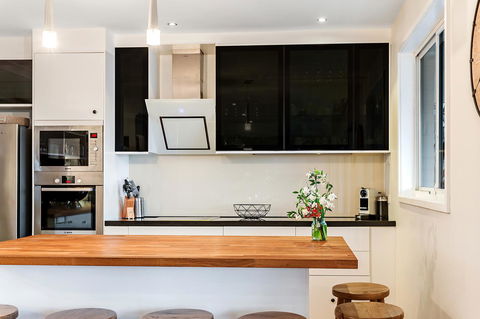 Phuza Maningi 17 Myan Close - Accommodation Search 8