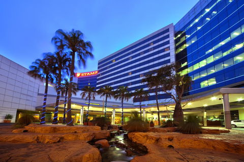 Stamford Plaza Sydney Airport Hotel & Conference Centre - Accommodation Search 0