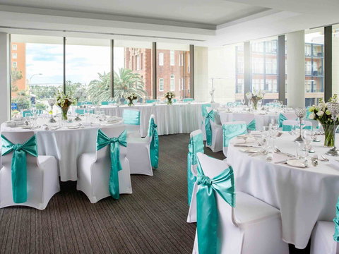 Novotel Newcastle Beach - Accommodation Search 41