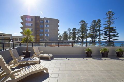 Manly Paradise Motel & Apartments - Accommodation Search 7