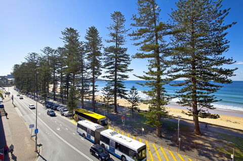 Manly Paradise Motel & Apartments - Accommodation Search 21